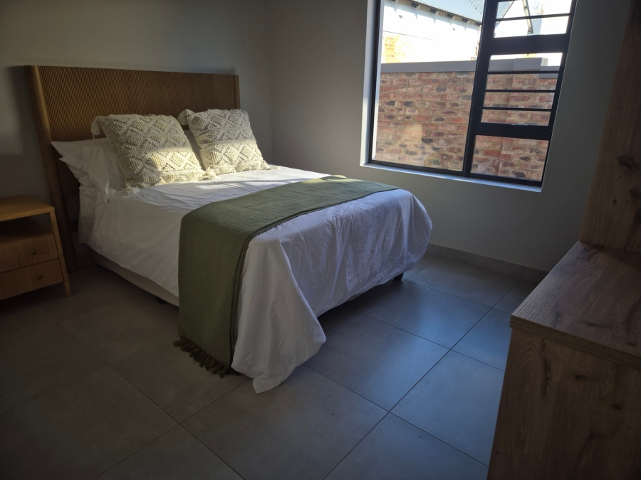 To Let 3 Bedroom Property for Rent in Van Der Hoff Park North West